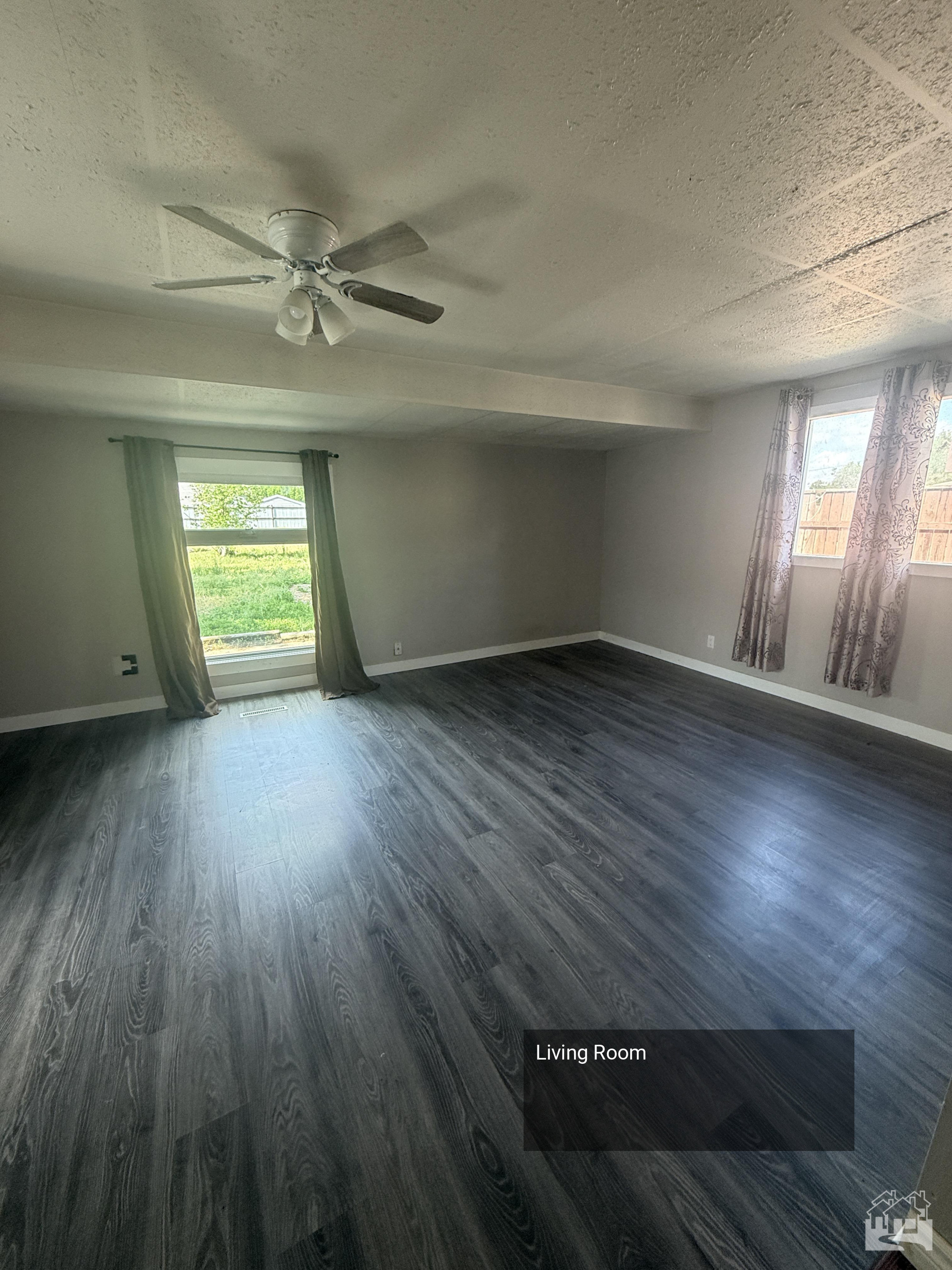 Living Room Key Image