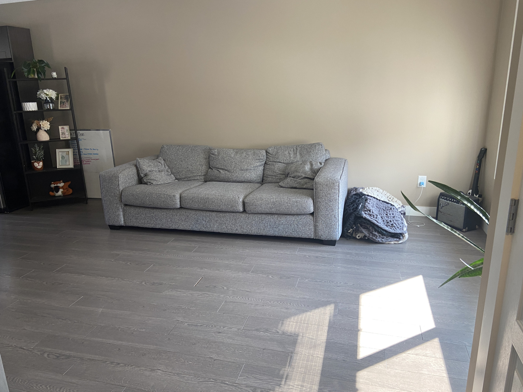 Living Room Key Image