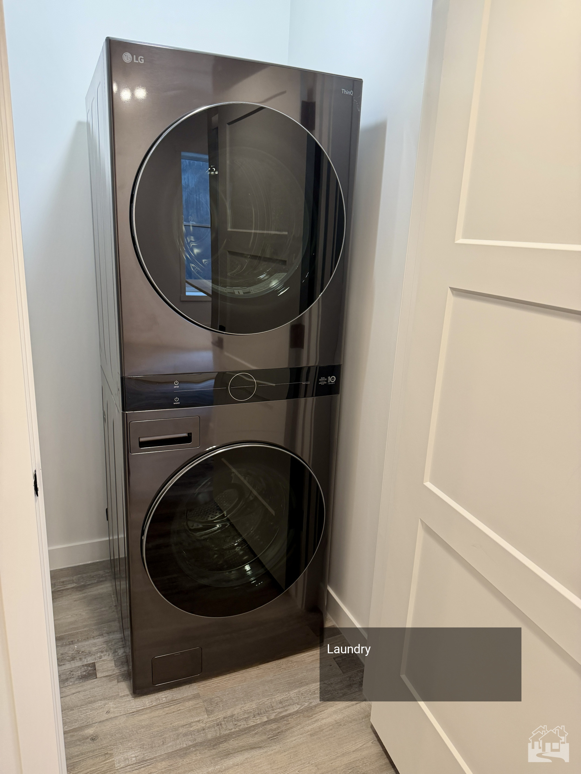 Laundry Key Image