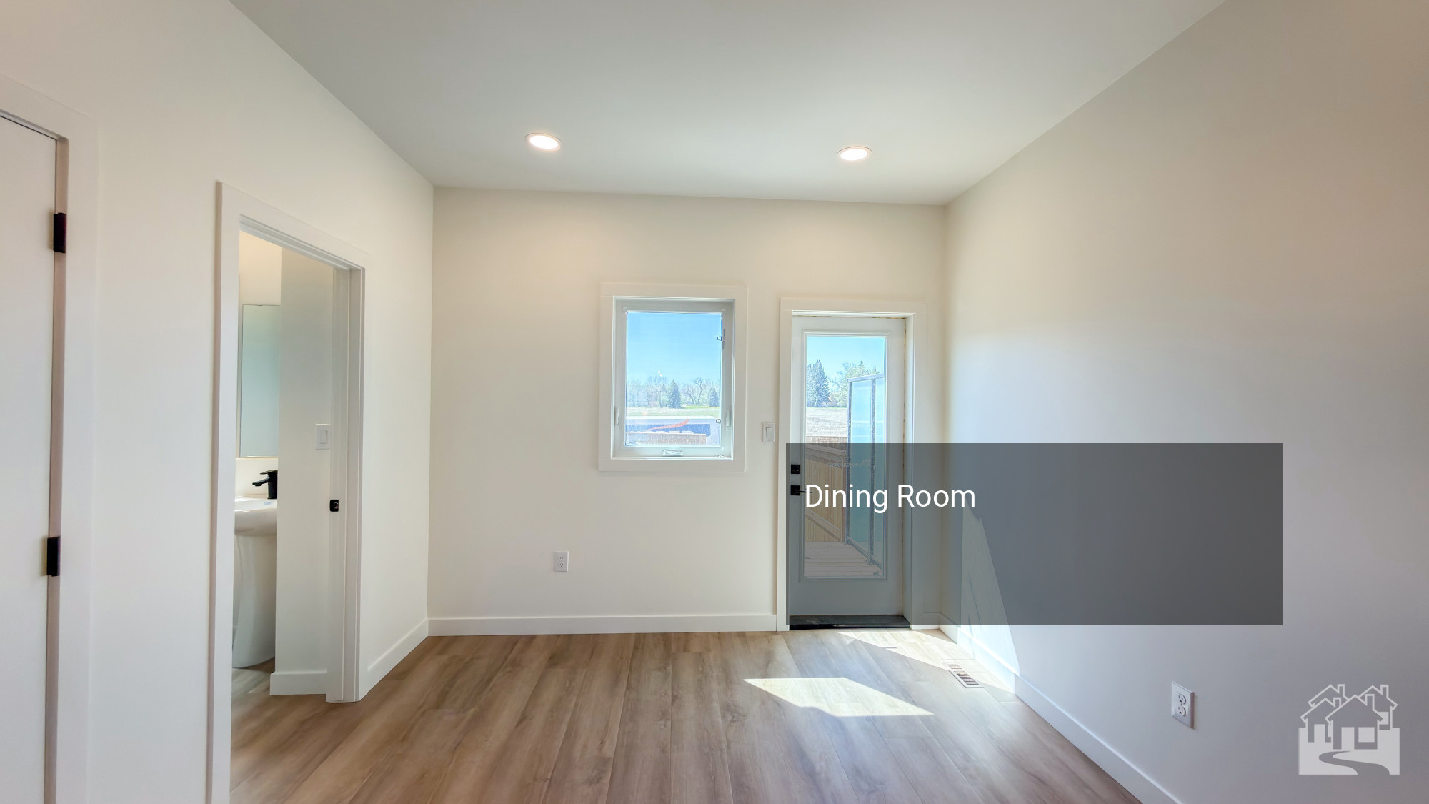 Dining Room Key Image
