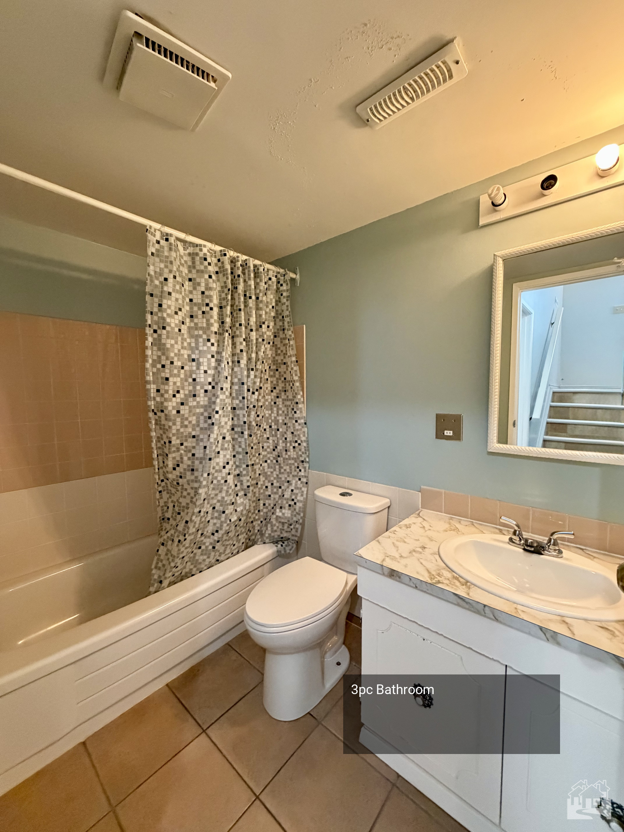 3pc Bathroom Key Image